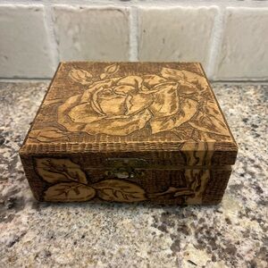 Vintage Flemish Art Pyography Brown Wooden Rose Flower design Jewelry Box